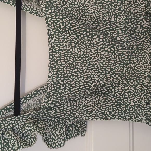 Green sun dress - Picture 2 of 2